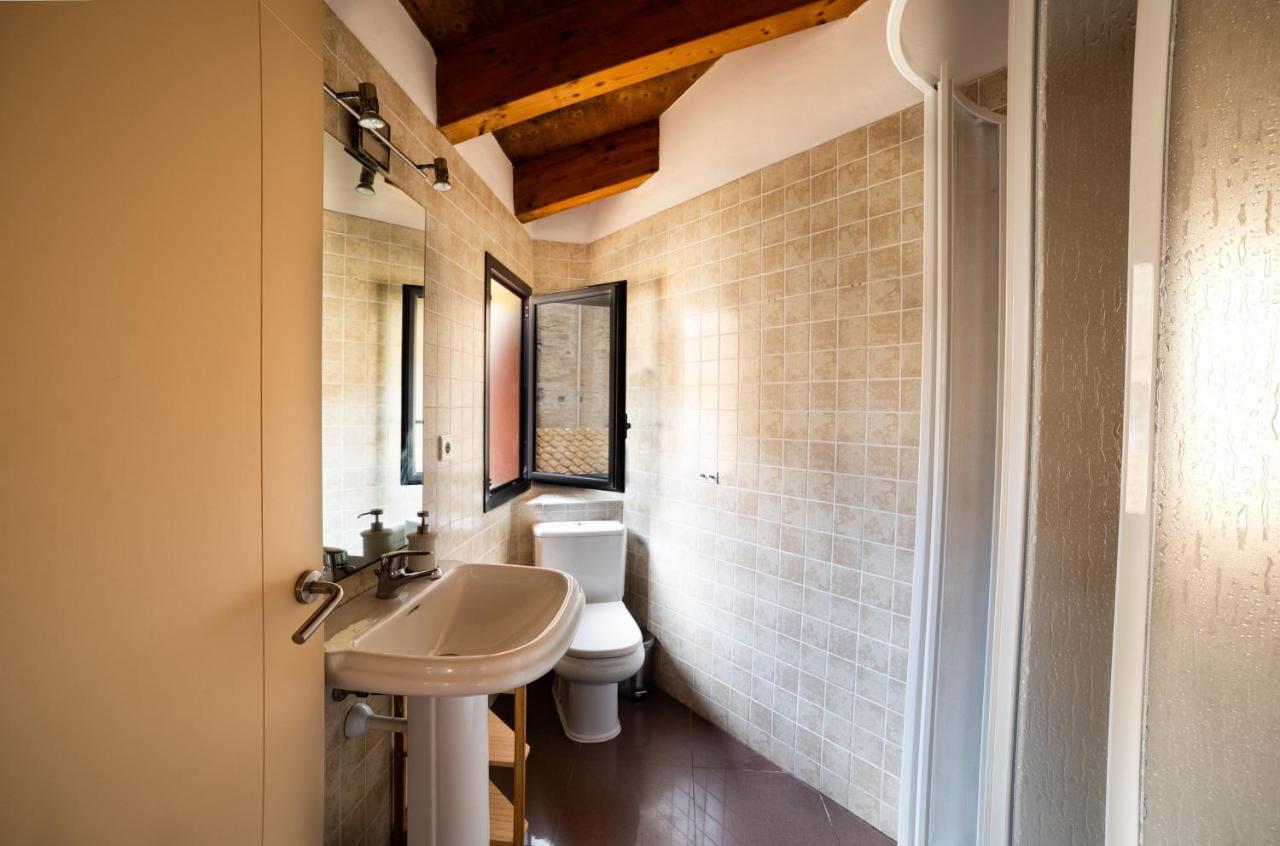 Atic Duplex Amb Encant A 10 Minuts De L' Estany Apartamento Banyoles Exterior foto